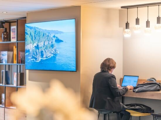 Фото Kyriad Paris Nord Porte de Saint Ouen