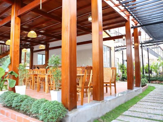 Фото Aurora House