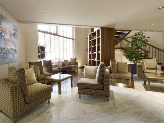 Фото Hotel Croisette Beach Cannes-MGallery