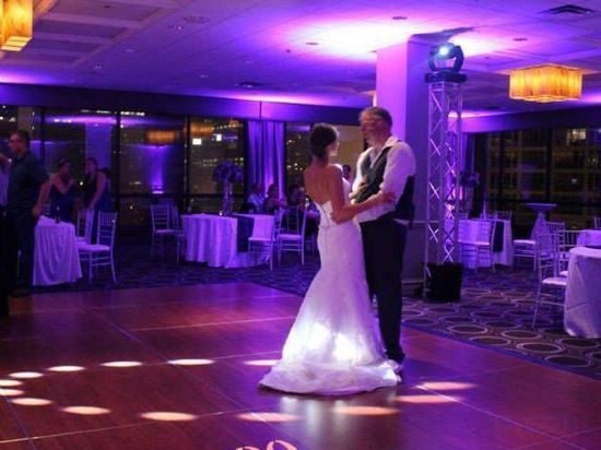 Фото Holiday Inn Chicago Dwtn Wolf Point, an Ihg Hotel