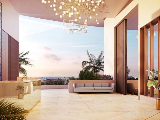 Фото The Ritz-Carlton Residences, Waikiki Beach