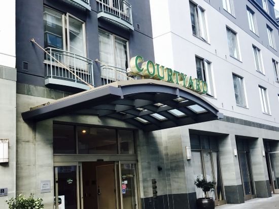Фото Courtyard by Marriott Oakland Downtown