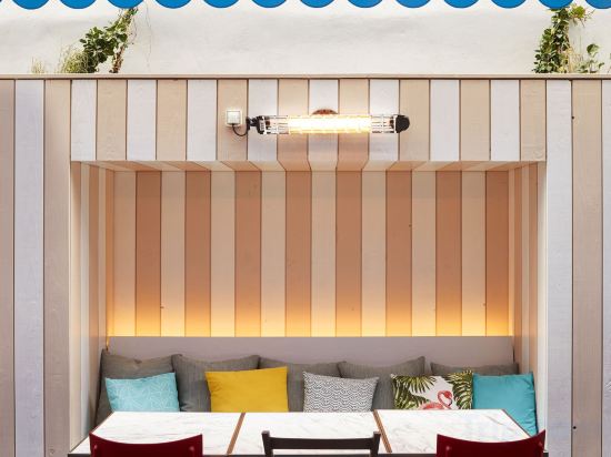 Фото Mama Shelter Toulouse