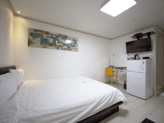 Фото Inn The City Business Hotel