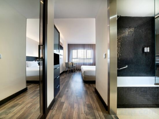 Фото Hotel Cádiz Paseo del Mar Affiliated by Meliá