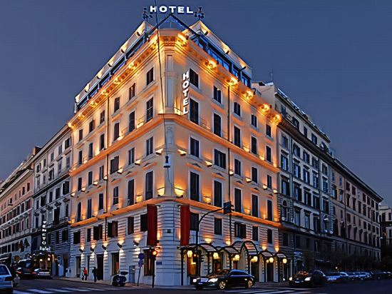 Фото отеля 1