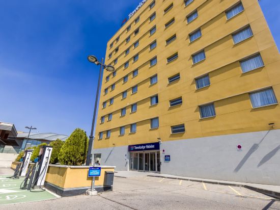 Фото Hotel Campanile Madrid - Alcalá de Henares