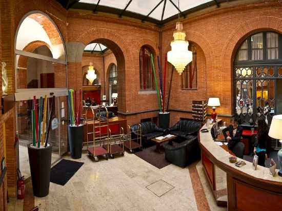 Фото Les Capitouls Toulouse Centre