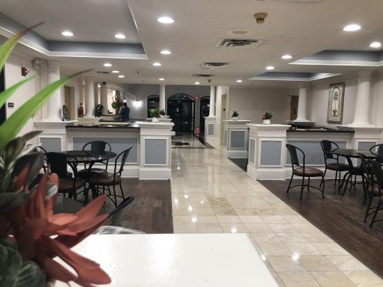 Фото SureStay Plus Hotel by Best Western Plano