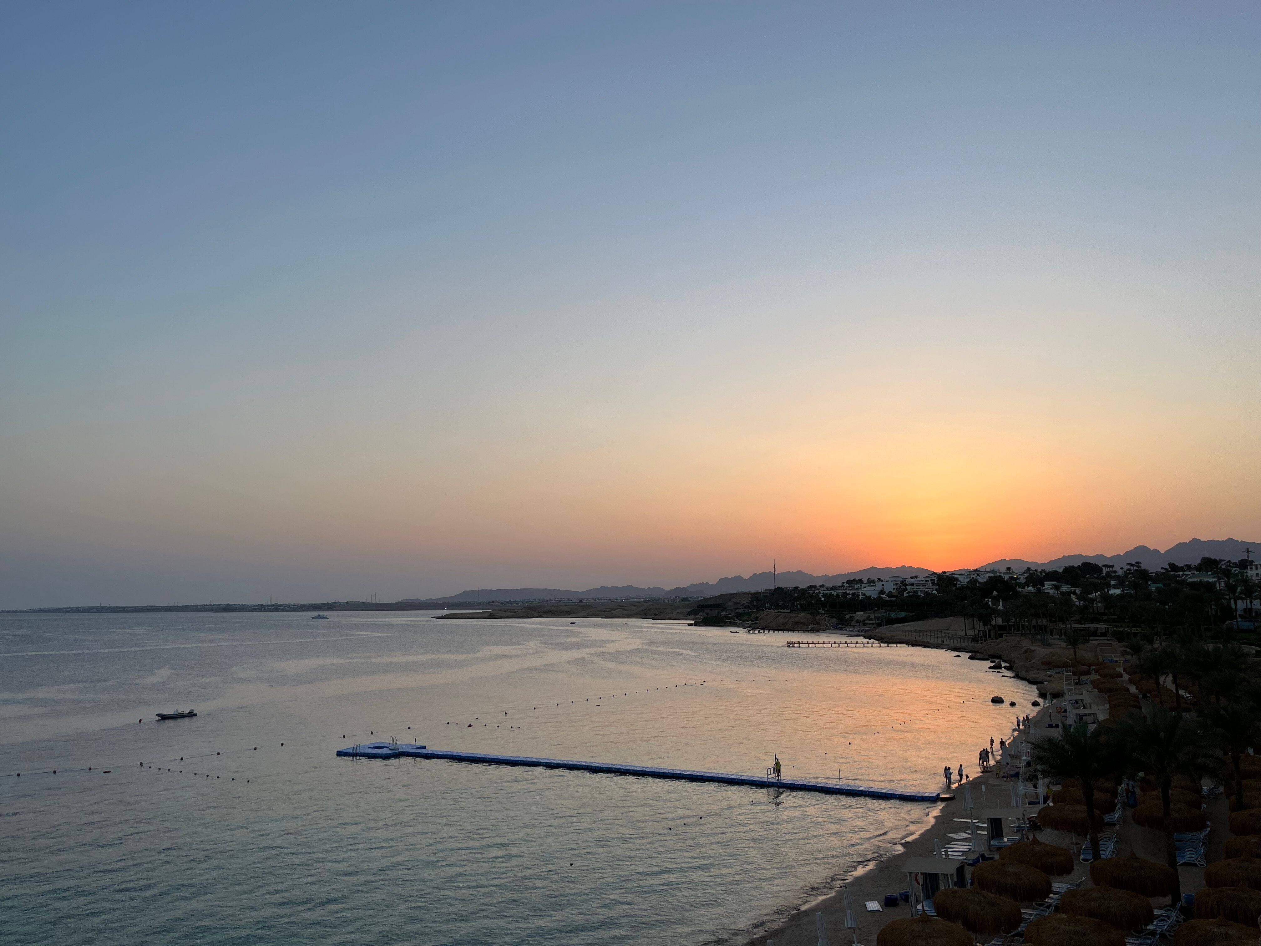 Фото Continental Plaza beach Resort