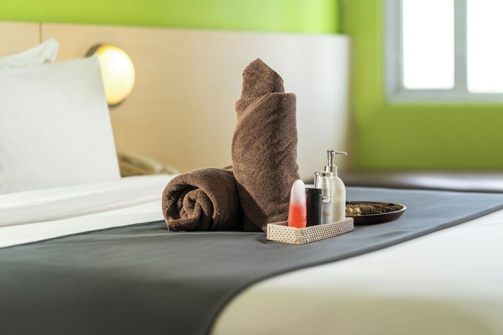 Фото Zest Hotel Harbour Bay