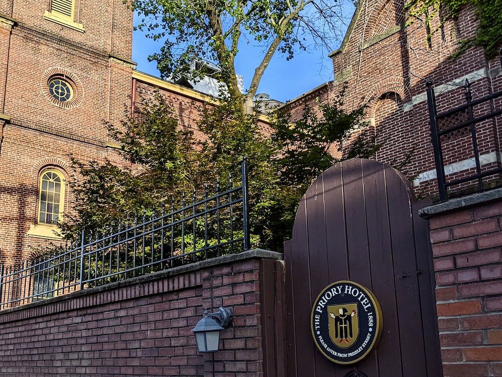 Фото The Priory Hotel