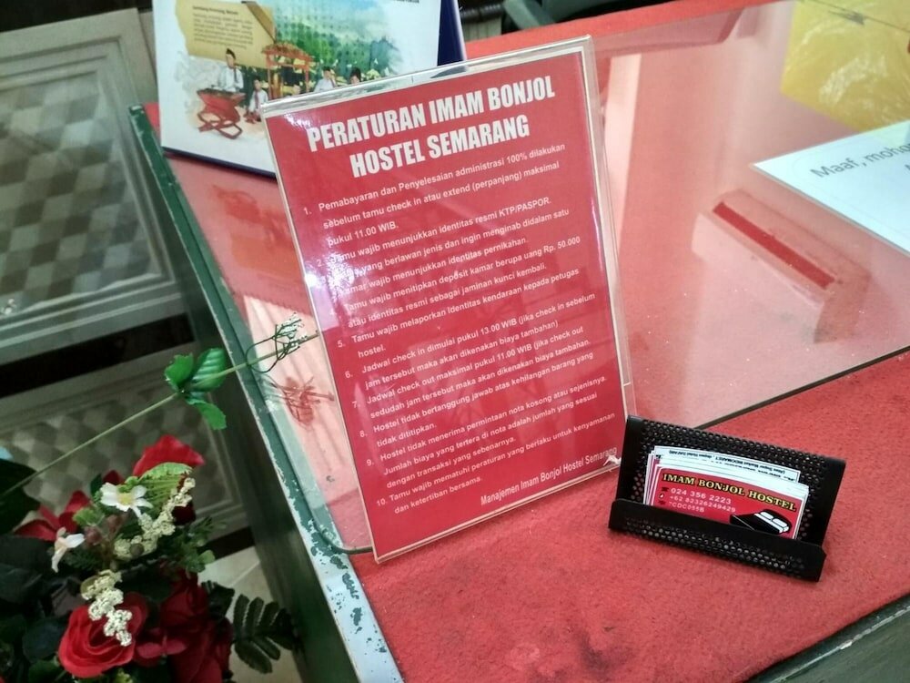 Фото Imam Bonjol Hostel