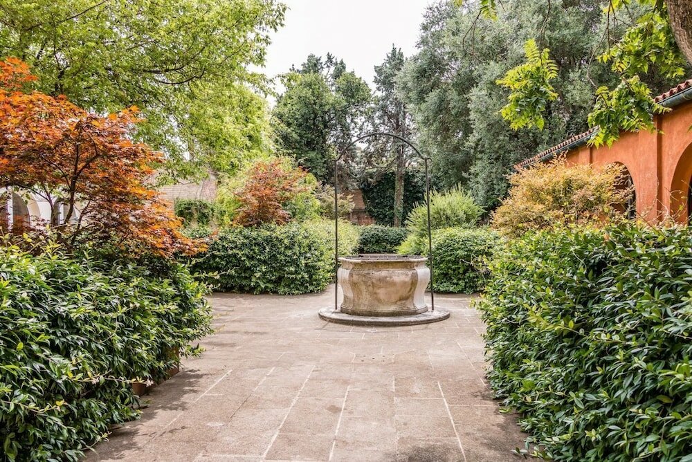 Фото Carmini Canal View and Balcony with Lift