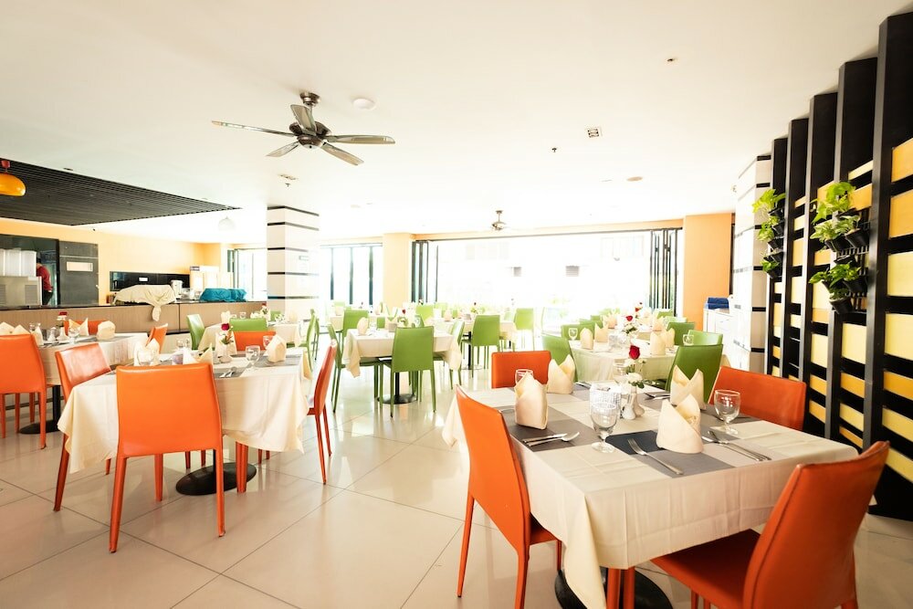 Фото Vogue Pattaya Hotel