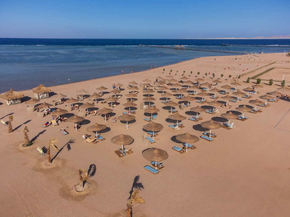 Фото Amwaj Oyoun Resort