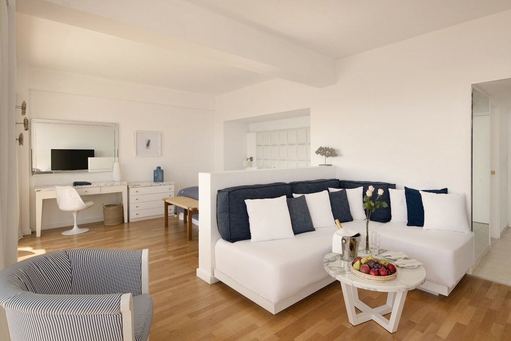 Фото Grecian Sands Hotel