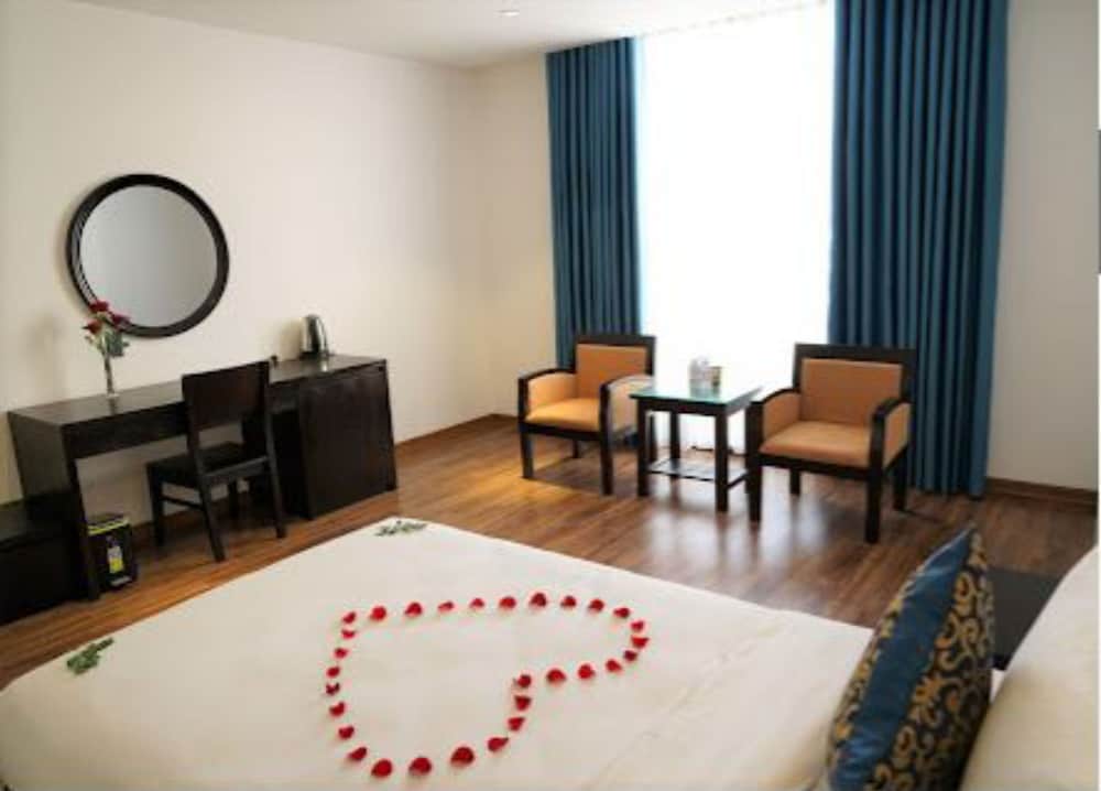 Фото Nostalgia Ds Hotel