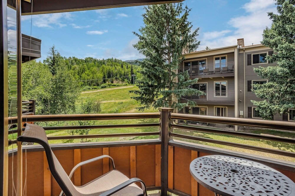 Фото Laurelwood, A Destination Residence