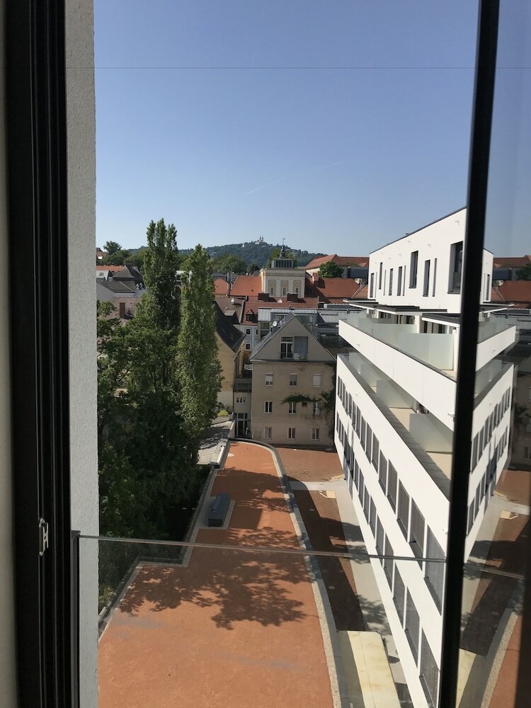 Фото Leonardo Boutique Hotel Linz City Center