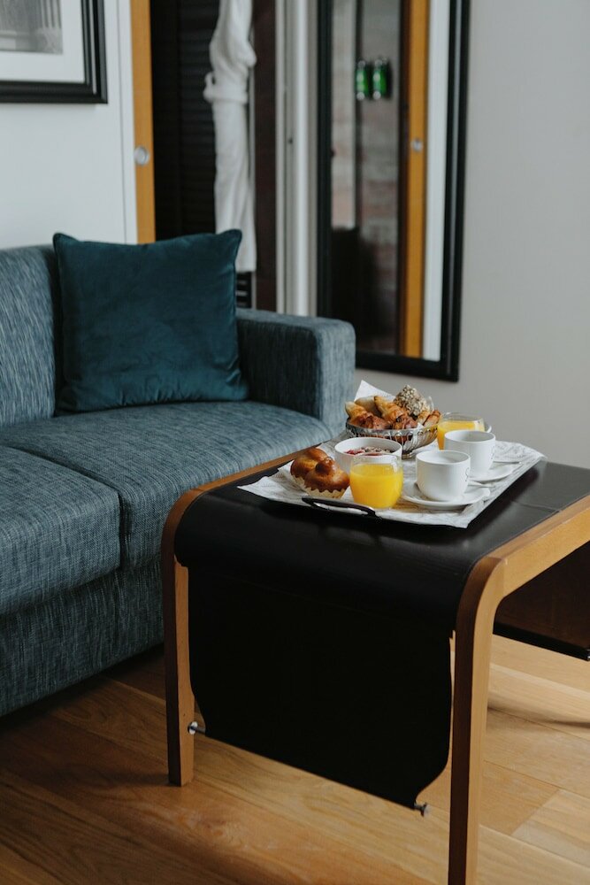 Фото Le Six Paris Hôtel & Spa