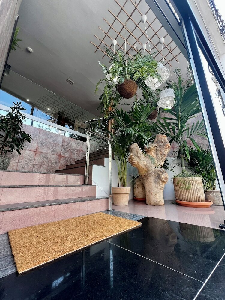 Фото Hostal Residencia Cardona