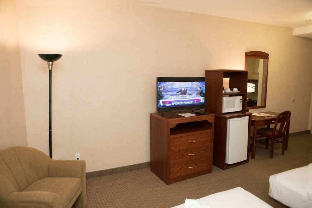 Фото Continental Inn & Suites