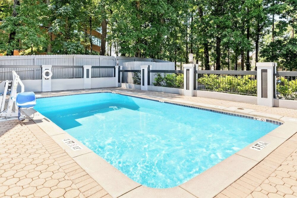 Фото Best Western Gwinnett Center Hotel