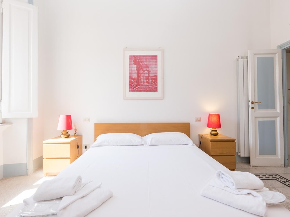 Фото Rsh Vatican Comfortable Sunny Apartment