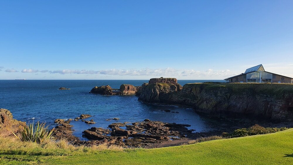 Фото Bayswell Park Hotel