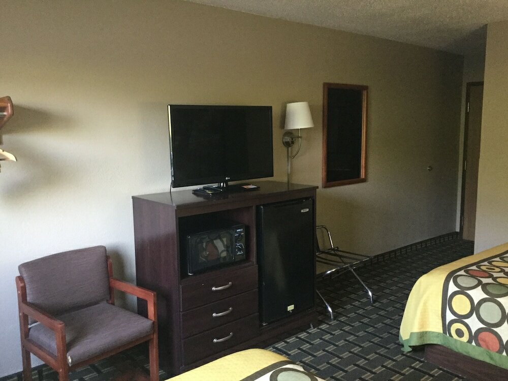 Фото Super 8 by Wyndham Youngstown/Austintown