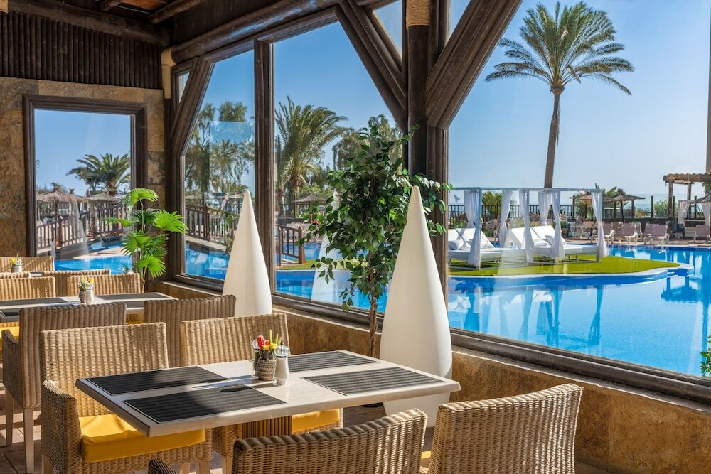 Фото Elba Sara Beach & Golf Resort