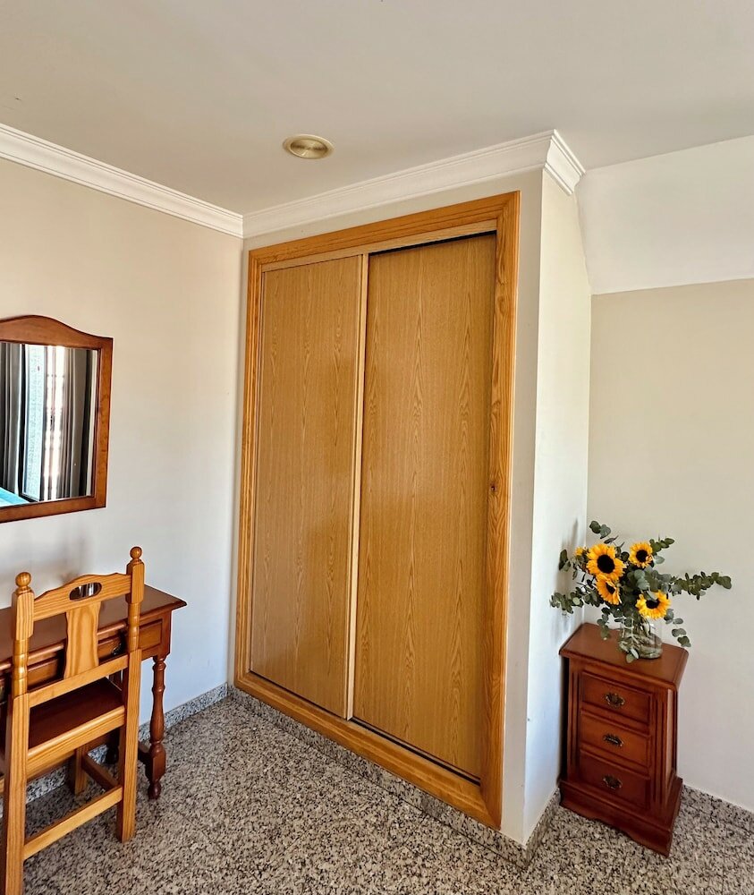 Фото Hotel Reyesol