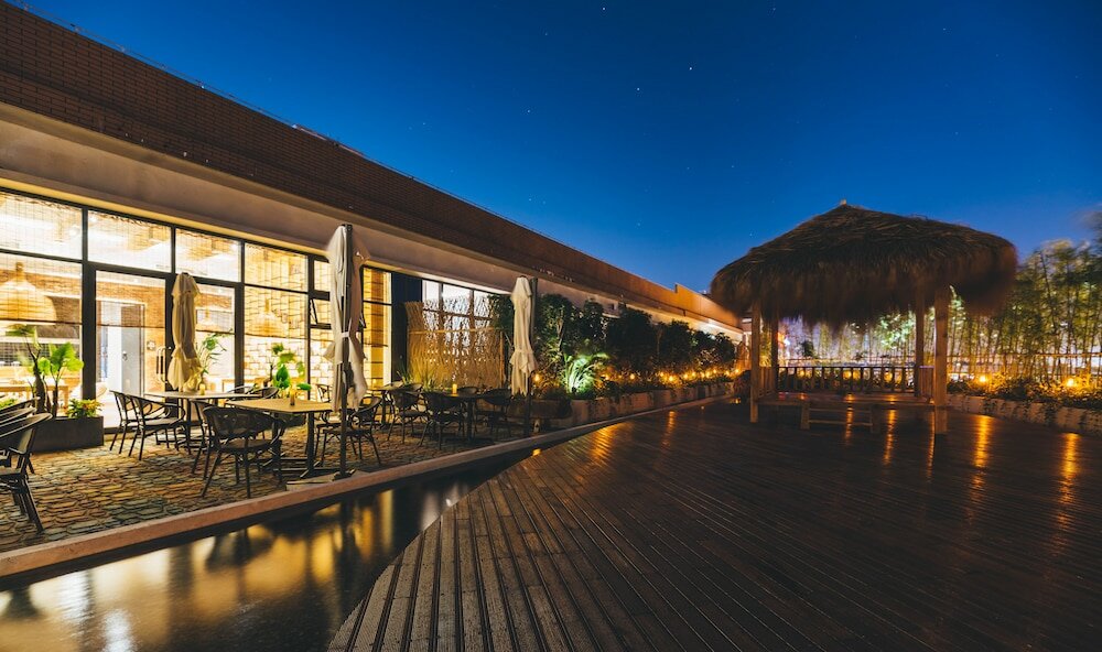 Фото Atour Hotel