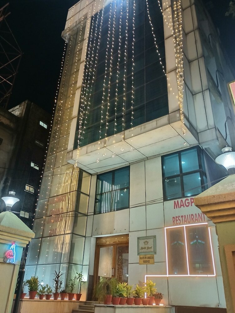 Фото отеля 2