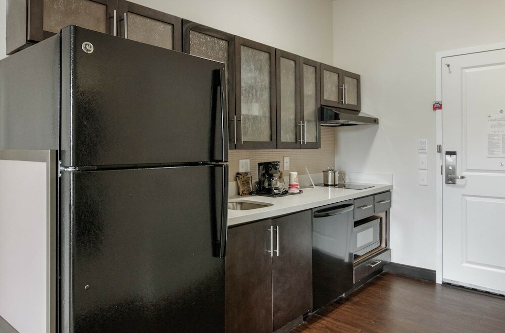 Фото Candlewood Suites Brighton, an Ihg Hotel