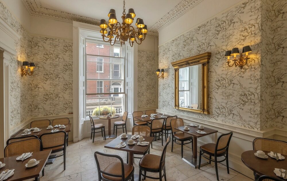 Фото Albany House