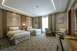 Гостиница Taj Jeddah