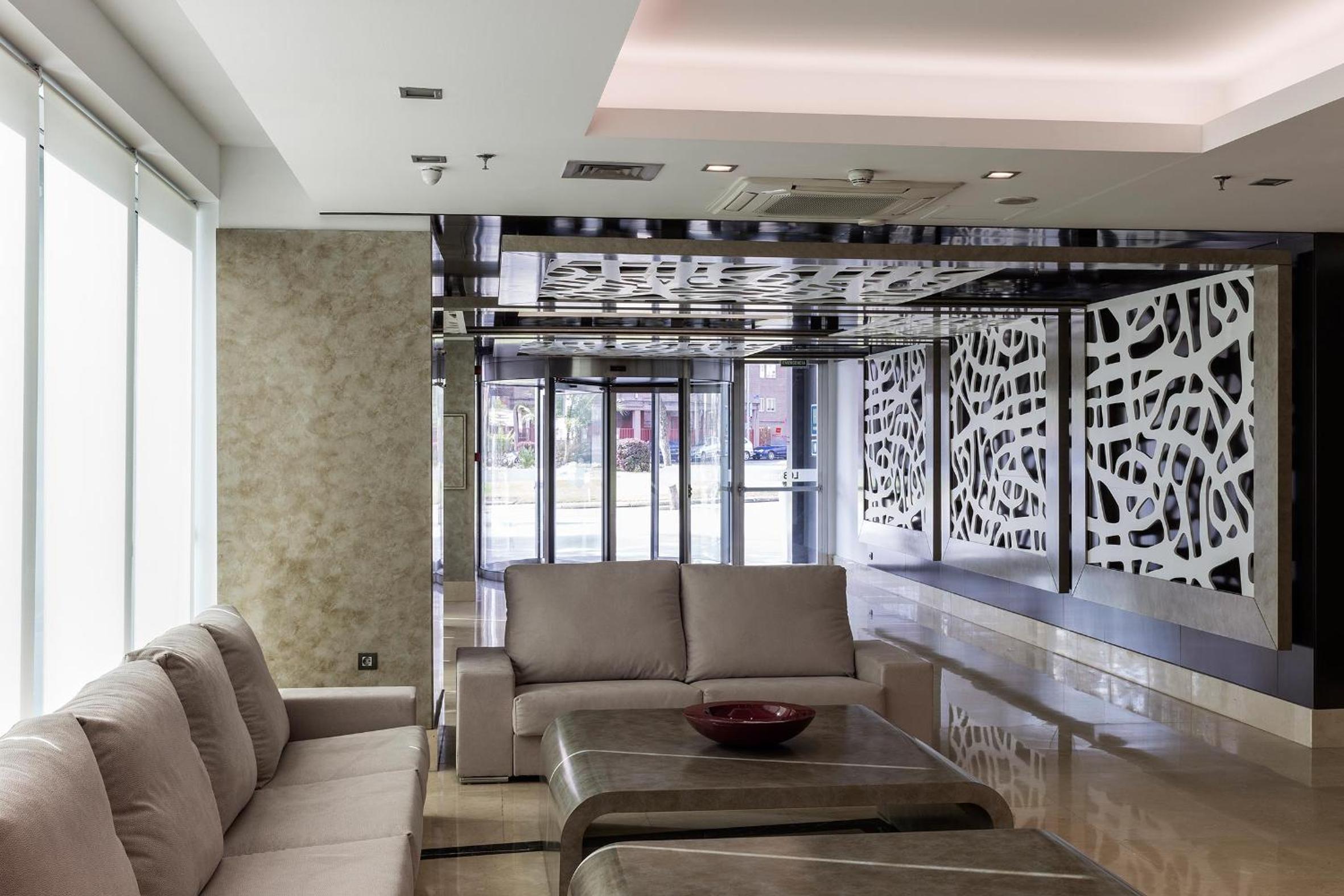 Фото Lcb Hotel Fuenlabrada