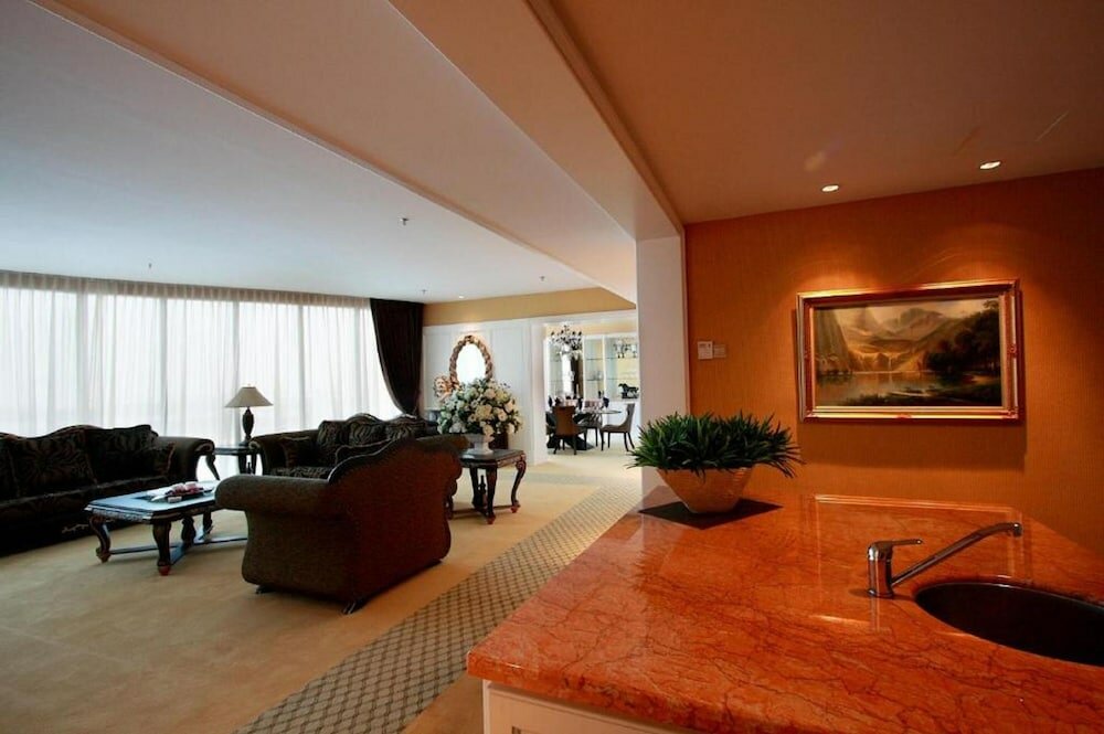 Фото Grand Paragon Hotel Johor Bahru