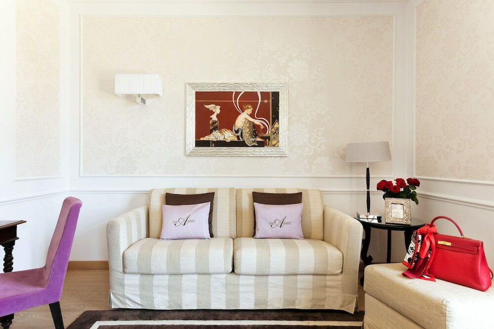 Фото The Ashbee Hotel