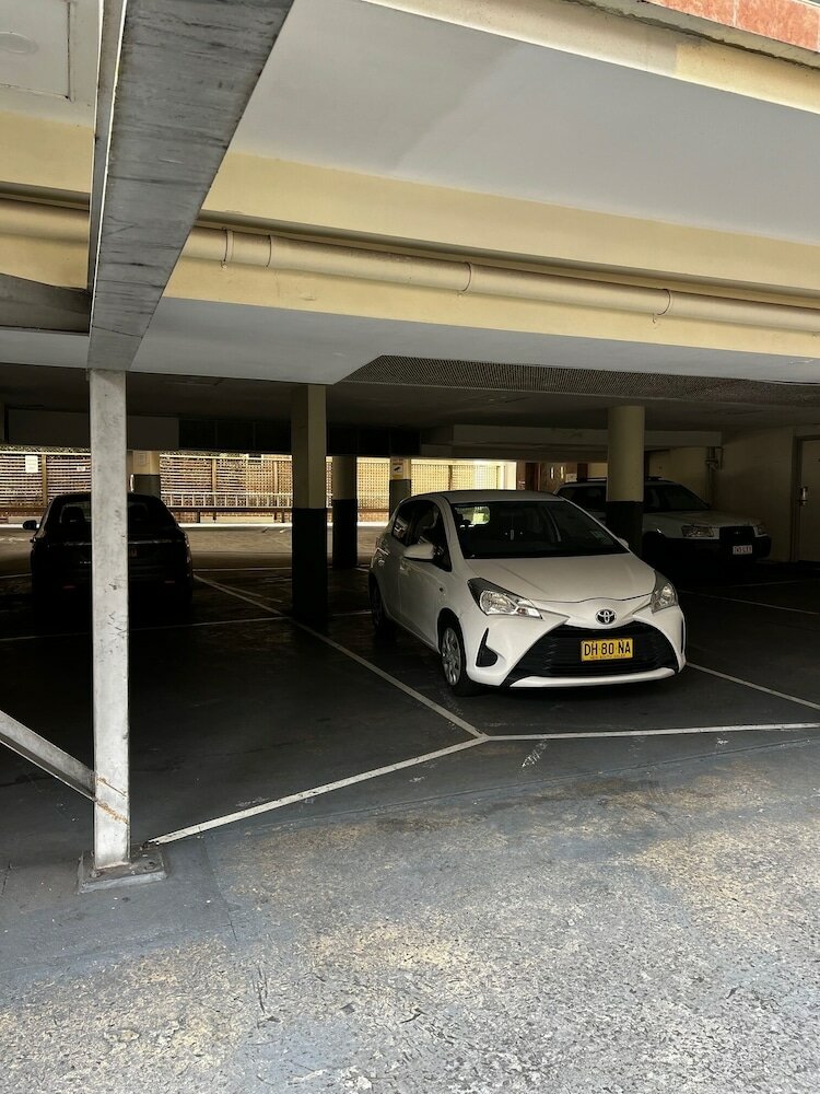 Фото Edgecliff Lodge Motel