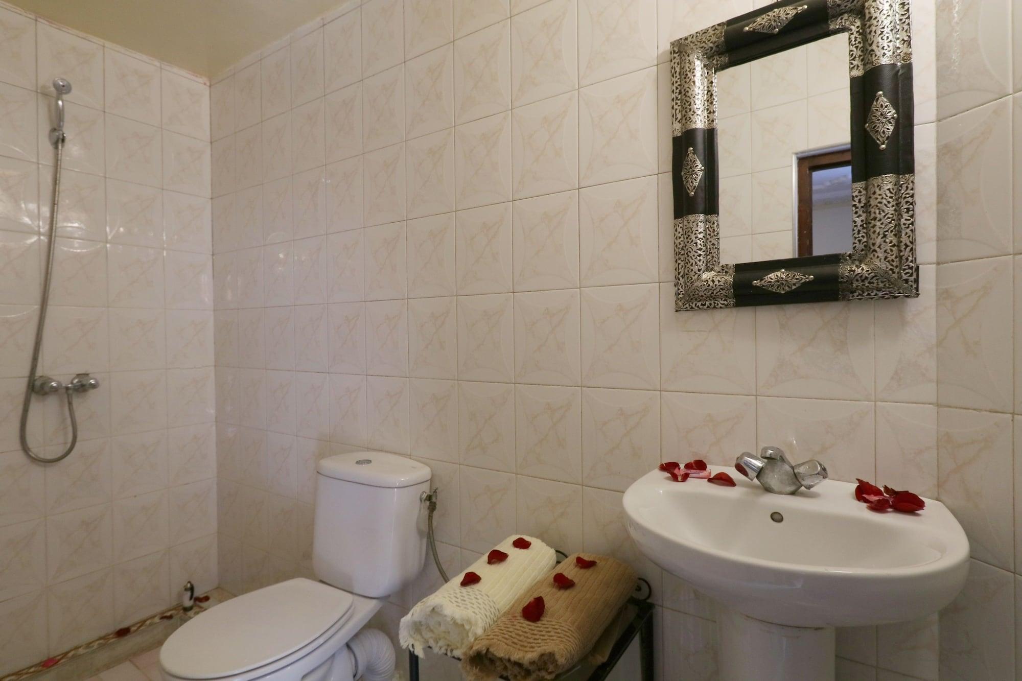 Фото Hôtel & Riad Hayat