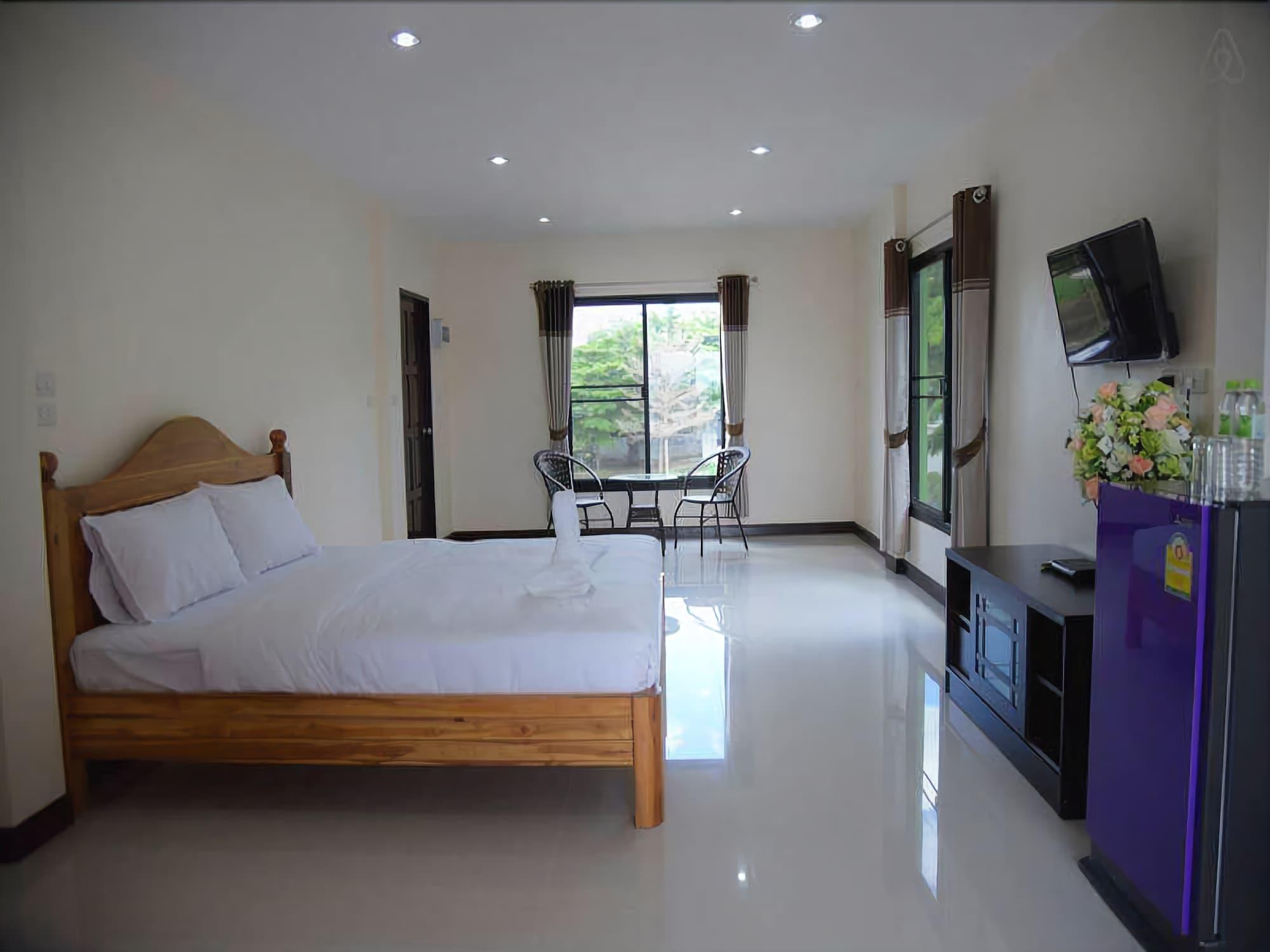 Фото Bh Place Apartment