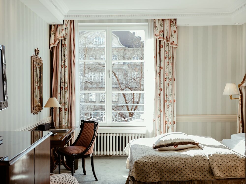 Фото Hotel Bayerischer Hof