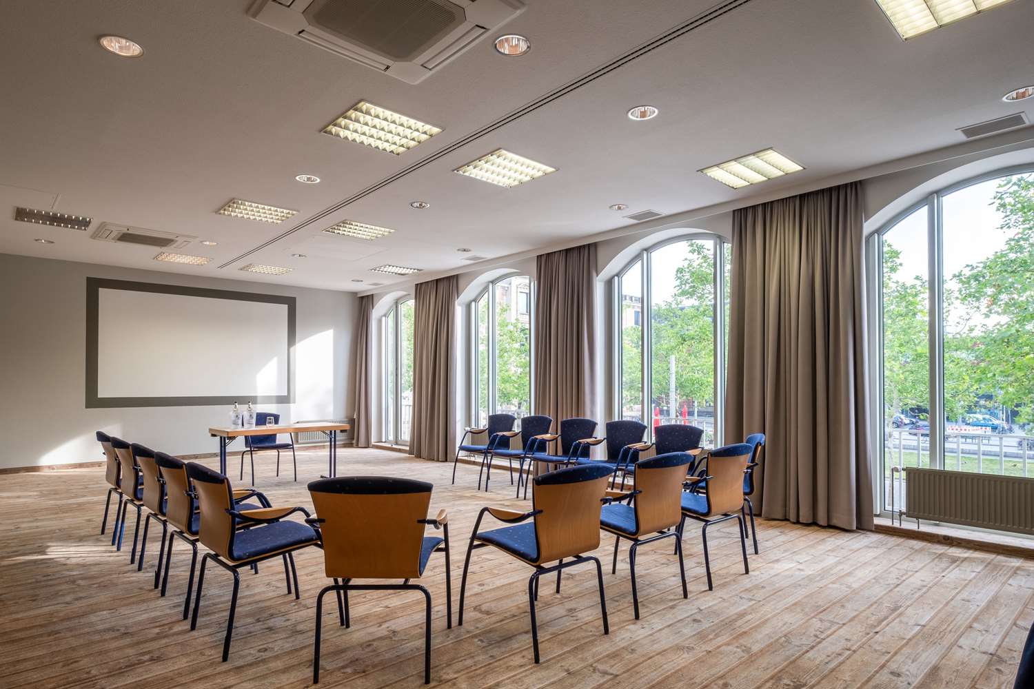 Фото Star Inn Hotel Premium Bremen Columbus, by Quality