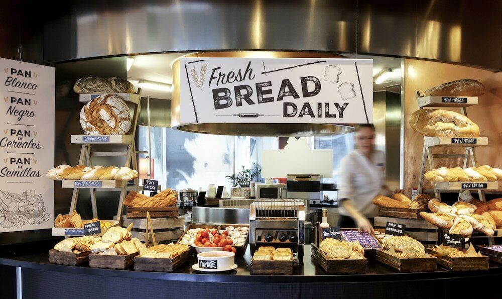 Фото Pullman Madrid Airport & Feria