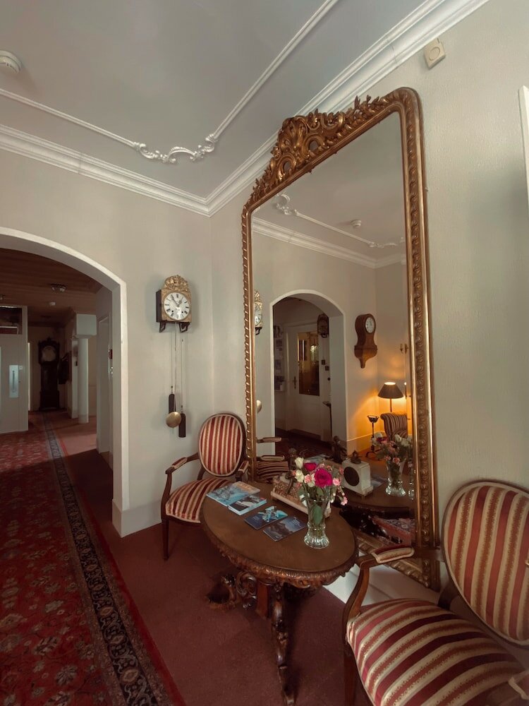 Фото Hotel de la Paix