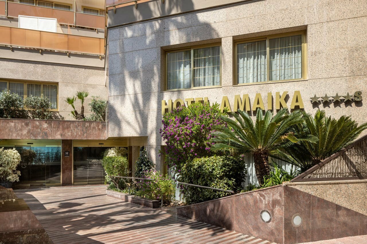 Фото htop Amaika Adults Only