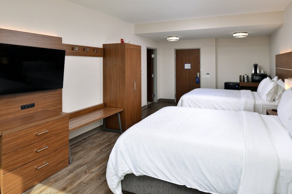 Фото Holiday Inn Express Orlando - South Park, an Ihg Hotel